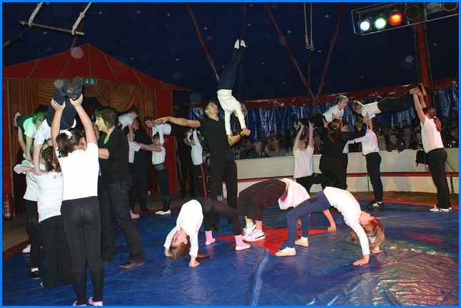 Zirkuszauber08 15