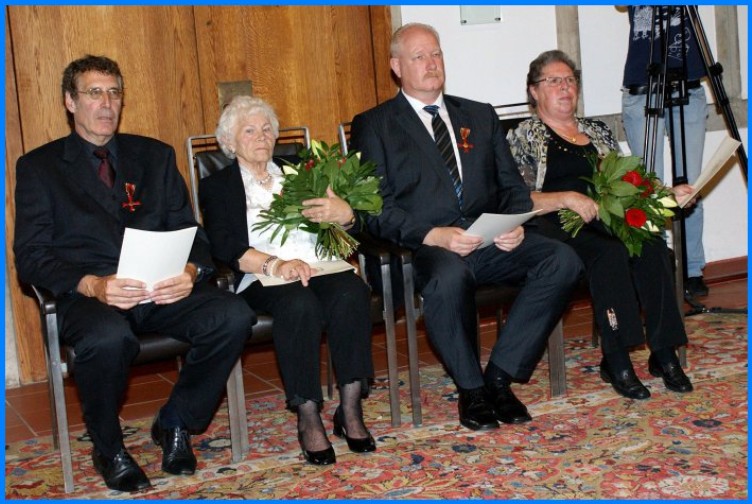 B-Verdienstkreuz_J_Sturm_11