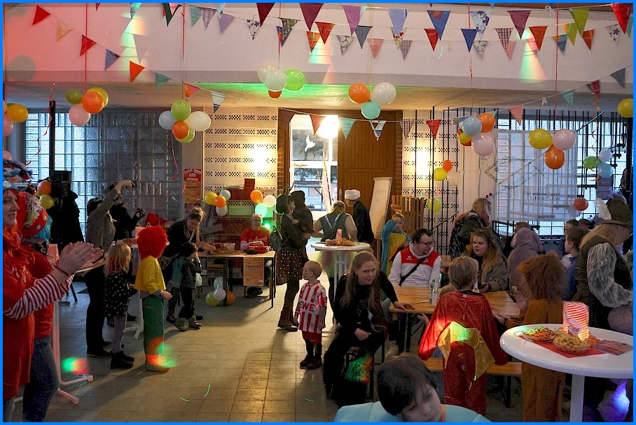 Familienkarnevalsdisco_26_01