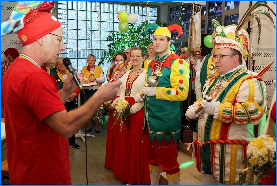 Familienkarnevalsdisco_26_12