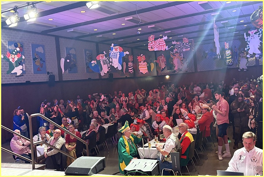 11te_im_11ten_Feier_24_05