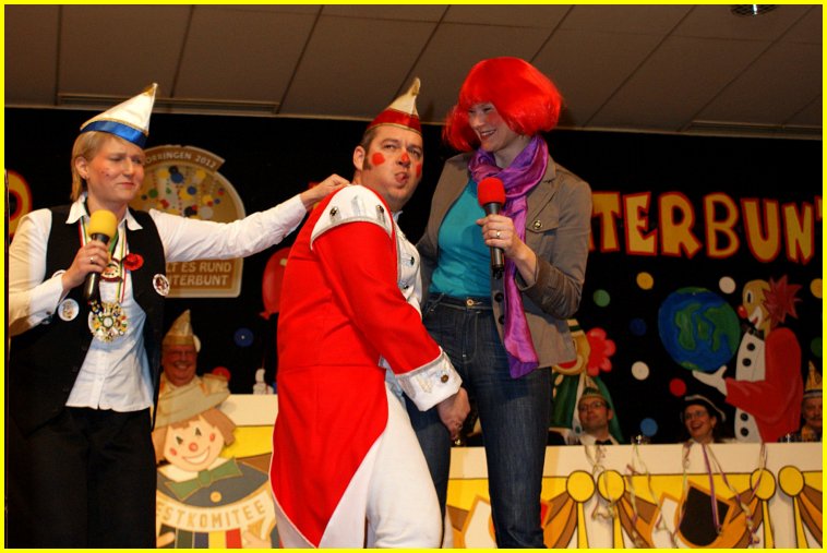 Abschlusssitzung_12_84