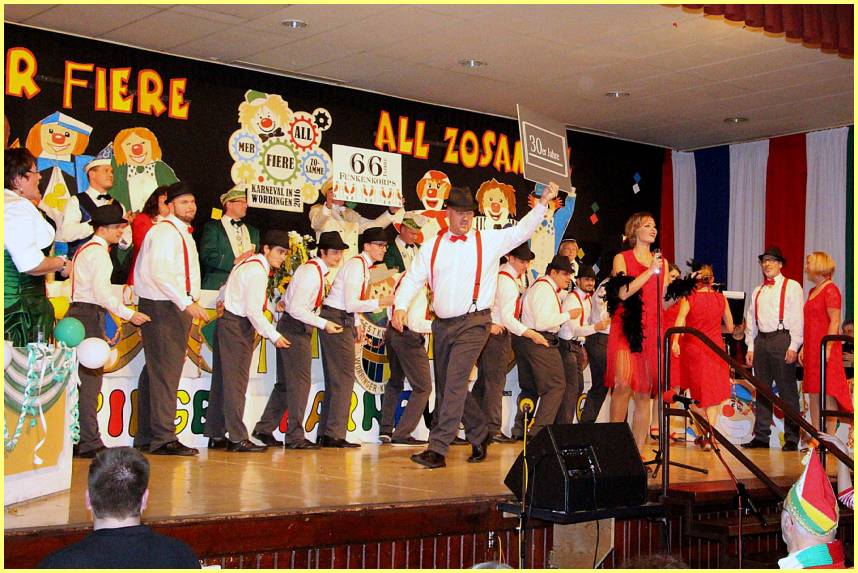 Abschlusssitzung_16_30