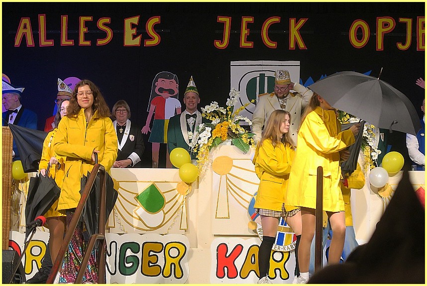 Abschlusssitzung_24_45