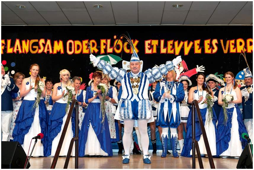 KG-Loestige-Junge_Sitzung_13_01