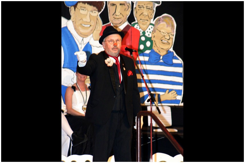 Kostuemsitzung-AeKae_14_14