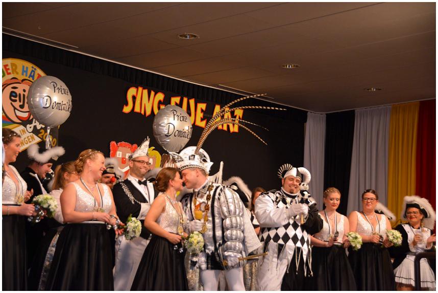 Kostuemsitzung_Aenze_06