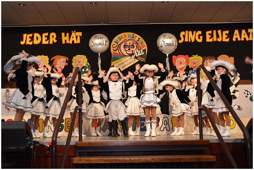 Kostuemsitzung_Aenze_08