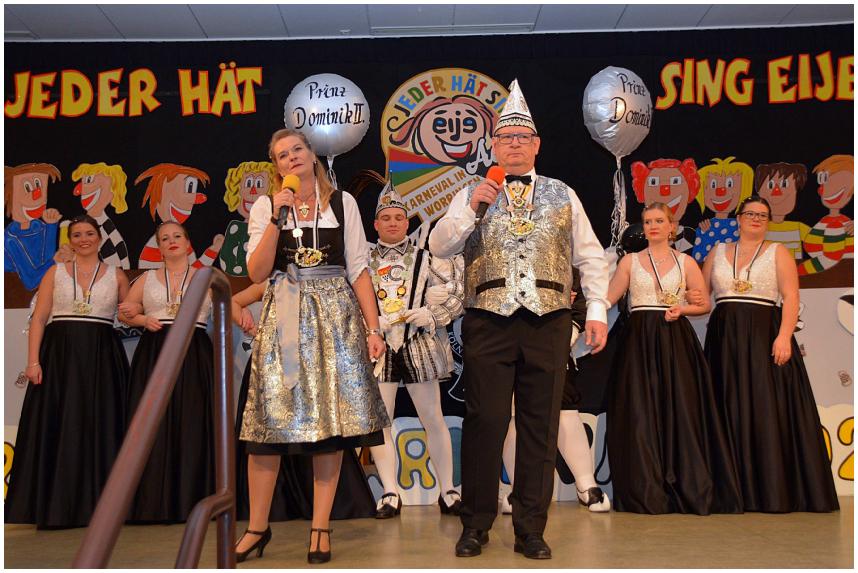 Kostuemsitzung_Aenze_30