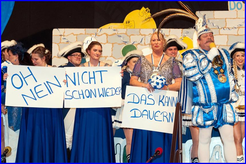 Kostuemsitzung_LJ_19_03