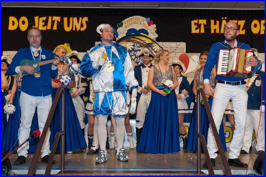 Kostuemsitzung_LJ_19_04