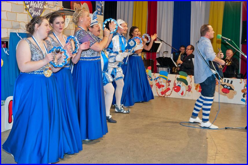 Kostuemsitzung_LJ_19_27