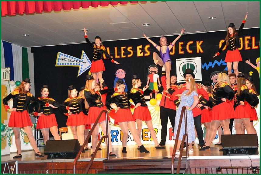 Party_Gruen_weiss_24_07