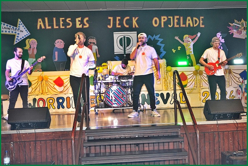 Party_Gruen_weiss_24_17