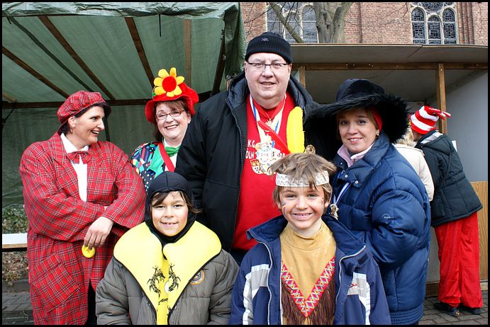 Weiberfastnacht09_36