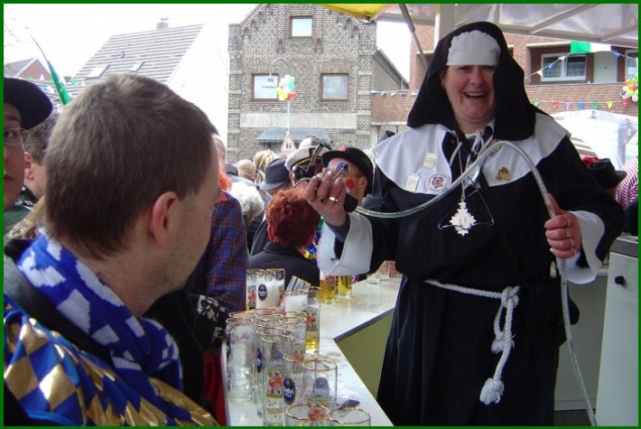 Weiberfastnacht04_18