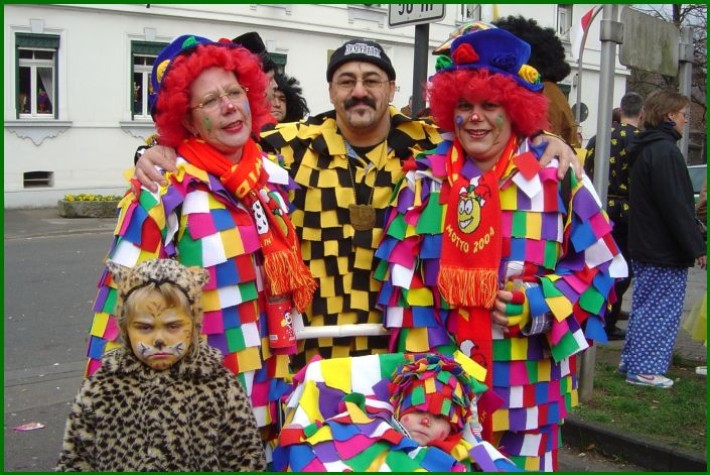 Weiberfastnacht04_35