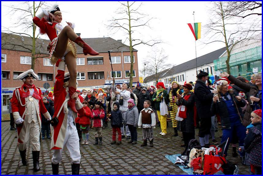 Weiberfastnacht_13_05
