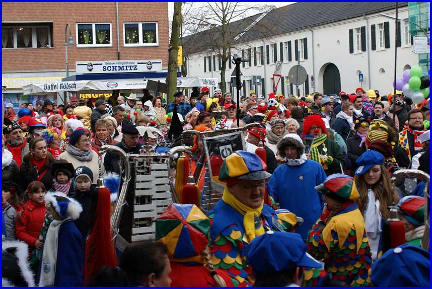 Weiberfastnacht_13_10