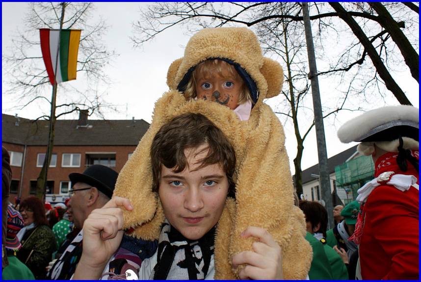 Weiberfastnacht_13_36