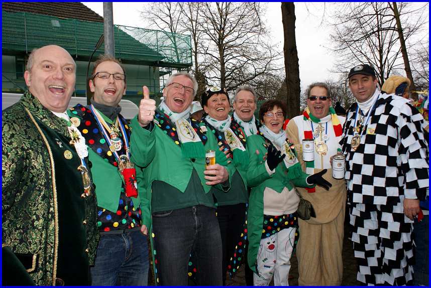 Weiberfastnacht_13_45