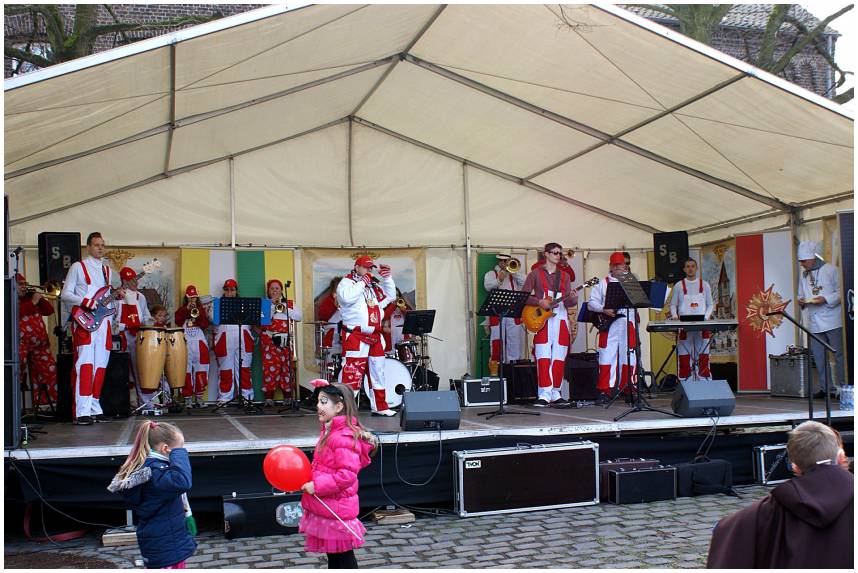 Weiberfastnacht_14_01