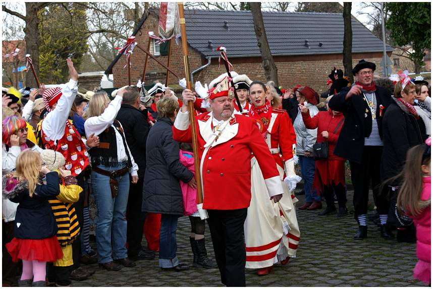 Weiberfastnacht_14_11