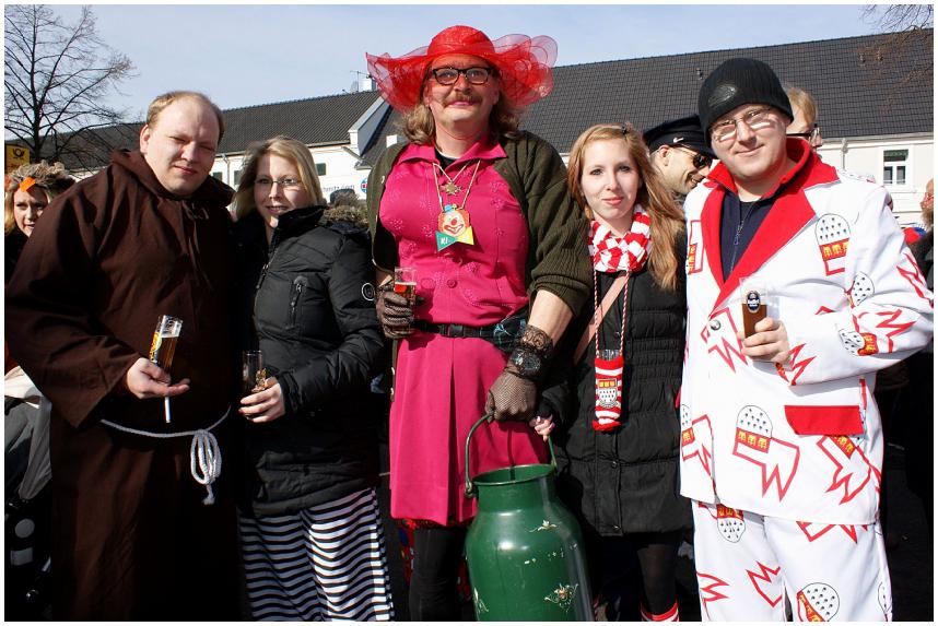 Weiberfastnacht_14_47