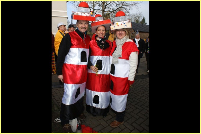 Weiberfastnacht_15_37