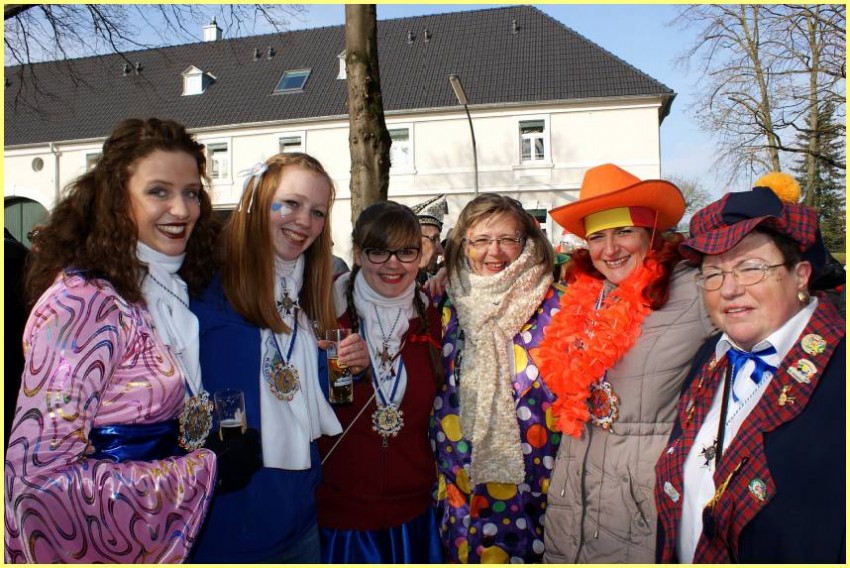 Weiberfastnacht_15_50