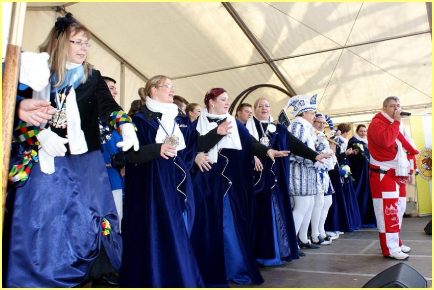 Weiberfastnacht_15_53