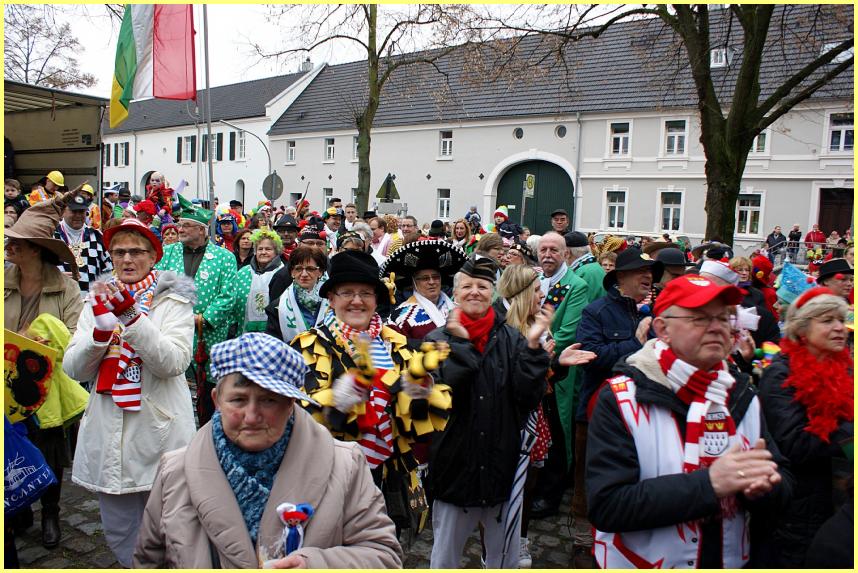 Weiberfastnacht_17_25