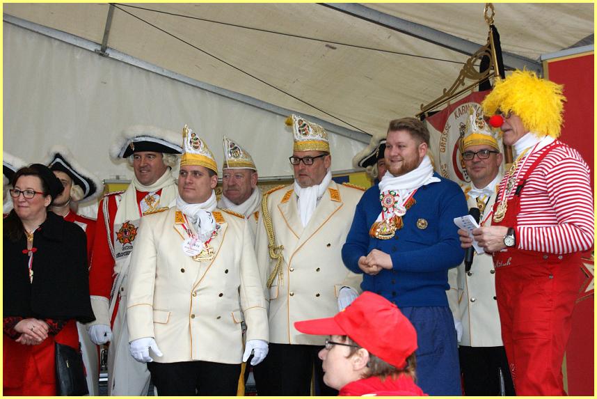 Weiberfastnacht_17_28