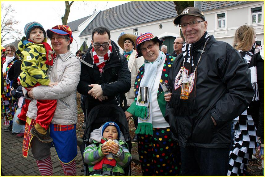 Weiberfastnacht_17_43