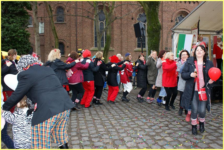 Weiberfastnacht_17_51