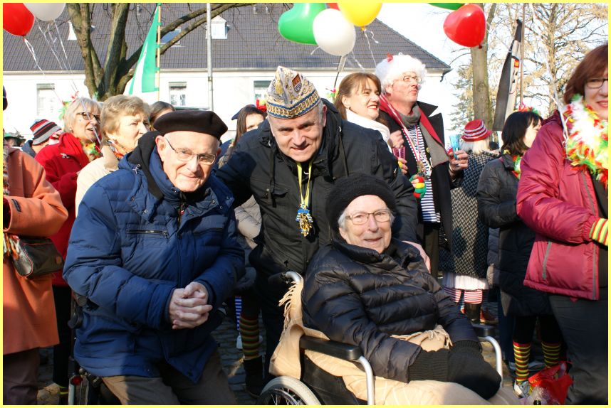 Weiberfastnacht_0218_22