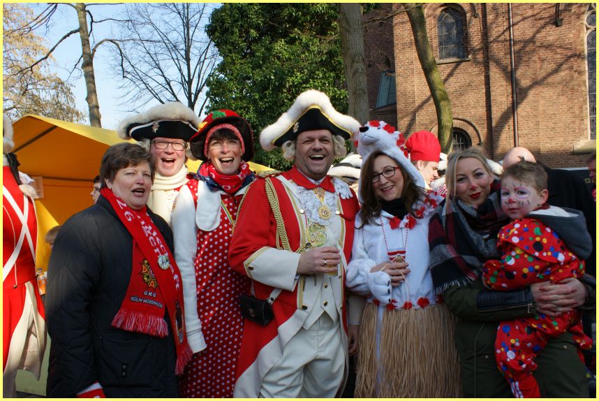 Weiberfastnacht_0218_31