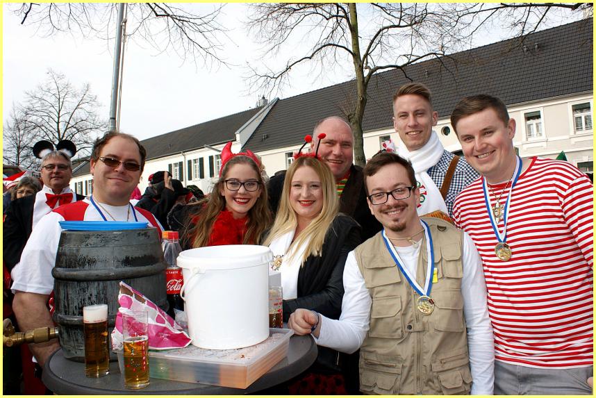 Weiberfastnacht_19_11