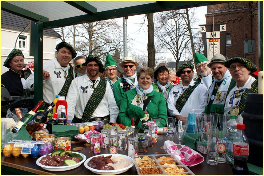 Weiberfastnacht_19_13