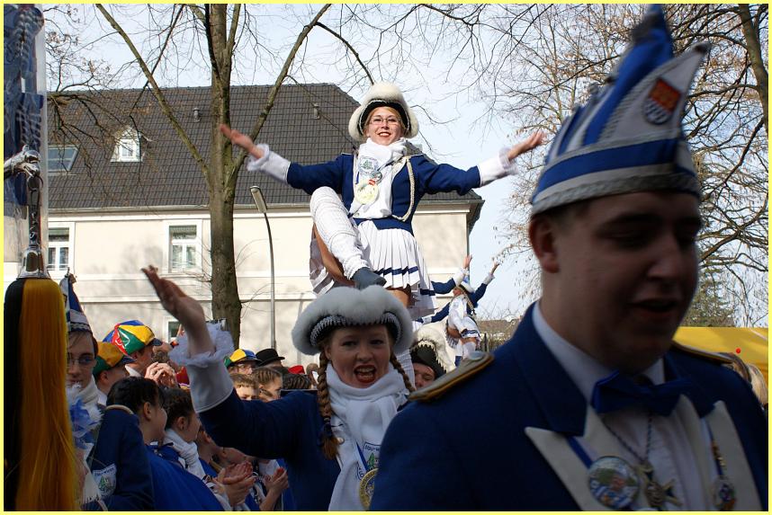 Weiberfastnacht_19_19