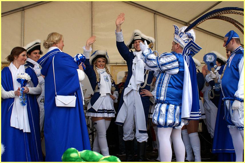 Weiberfastnacht_19_27