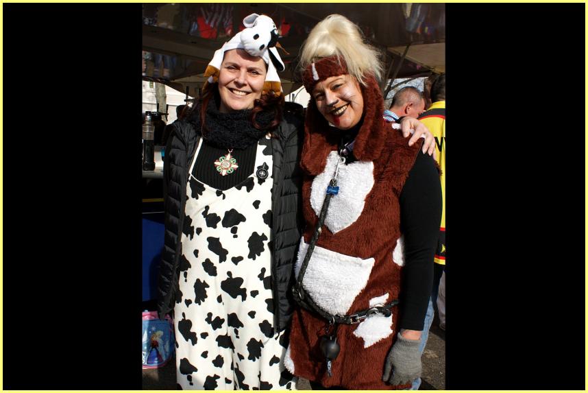 Weiberfastnacht_19_36