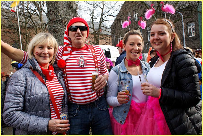 Weiberfastnacht_19_46