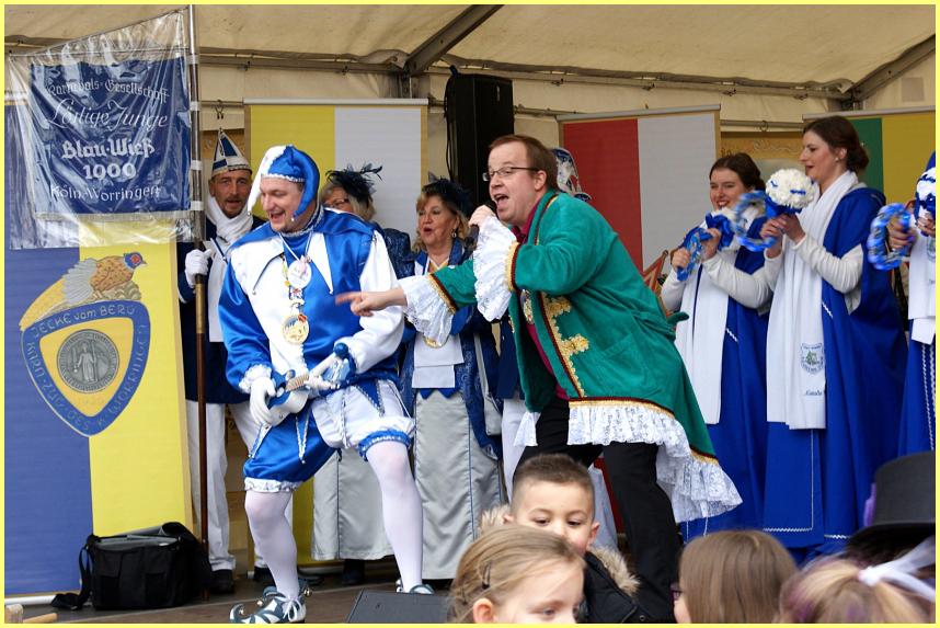 Weiberfastnacht_19_51