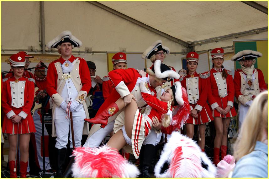 Weiberfastnacht_20_08