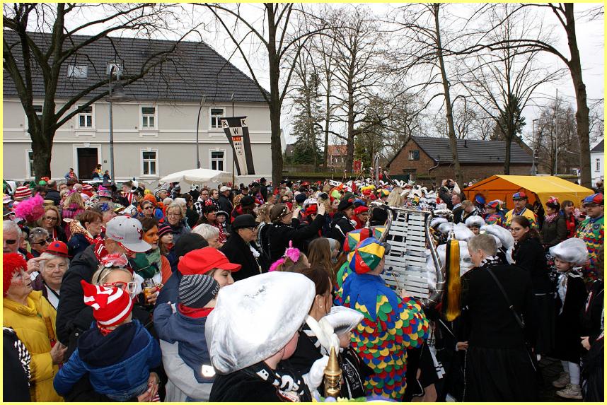 Weiberfastnacht_20_18