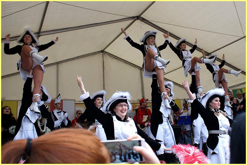 Weiberfastnacht_20_38