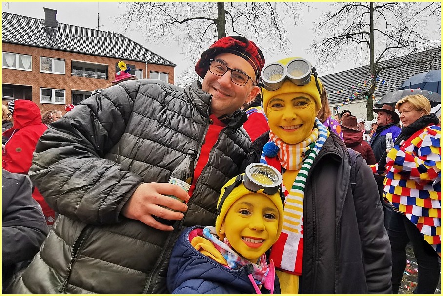Weiberfastnacht_24_21