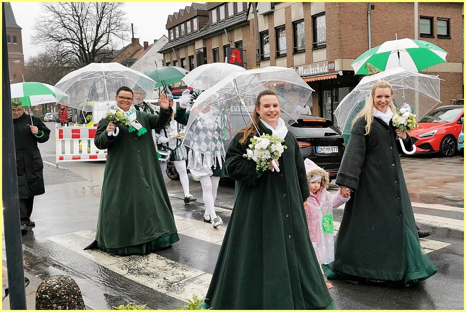 Weiberfastnacht_24_45