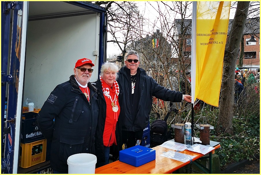 Weiberfastnacht_25_01